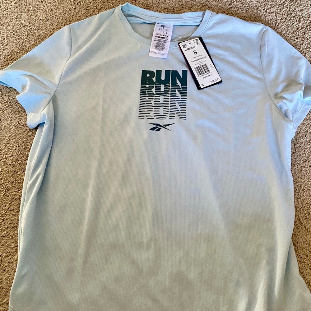 Reebok Womens Running Tshirt - Size Small with Tags Attached
